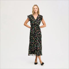 Fluttered Sleeve Maxi Dress-Black